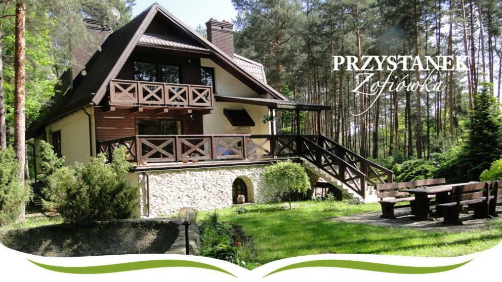 Przystanek Zofiowka Hotel Tuszyn Kültér fotó